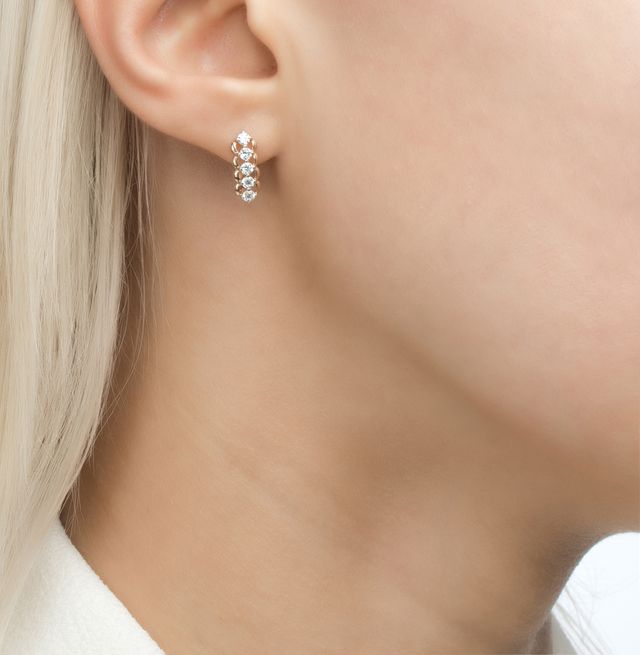 Прикраси, які дуже подобаються чоловікам на жінках - фото 354740