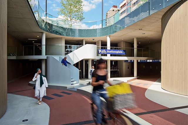 Як виглядає найбільший у світі велопарк: ефектні кадри з Нідерландів - фото 354882