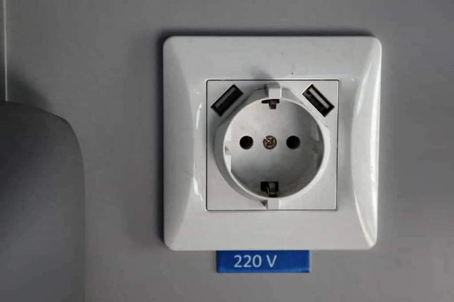 В Укрзалізниці показали найдорожчий плацкартний вагон: фото - фото 355168