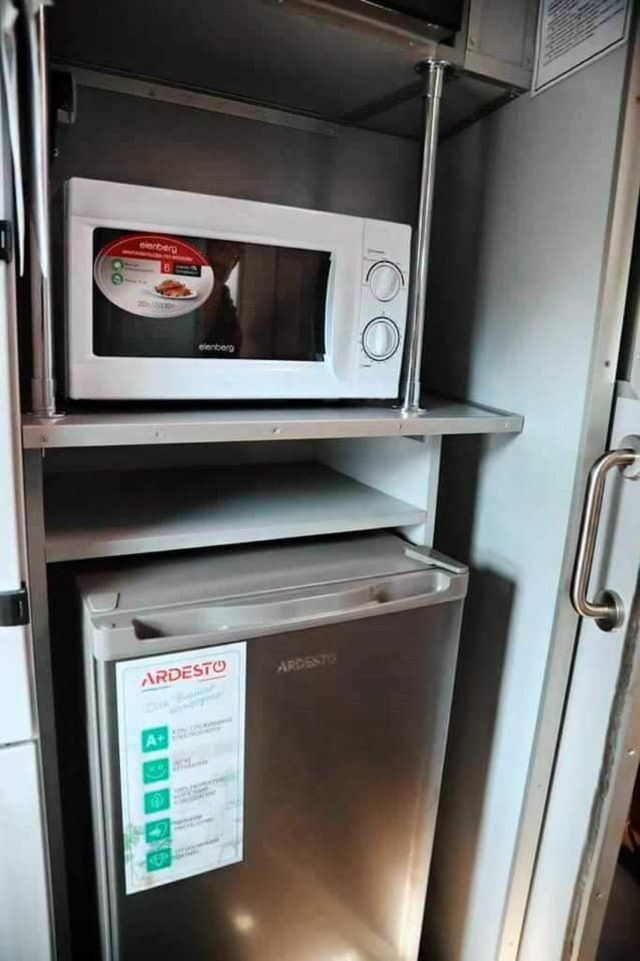 В Укрзалізниці показали найдорожчий плацкартний вагон: фото - фото 355171