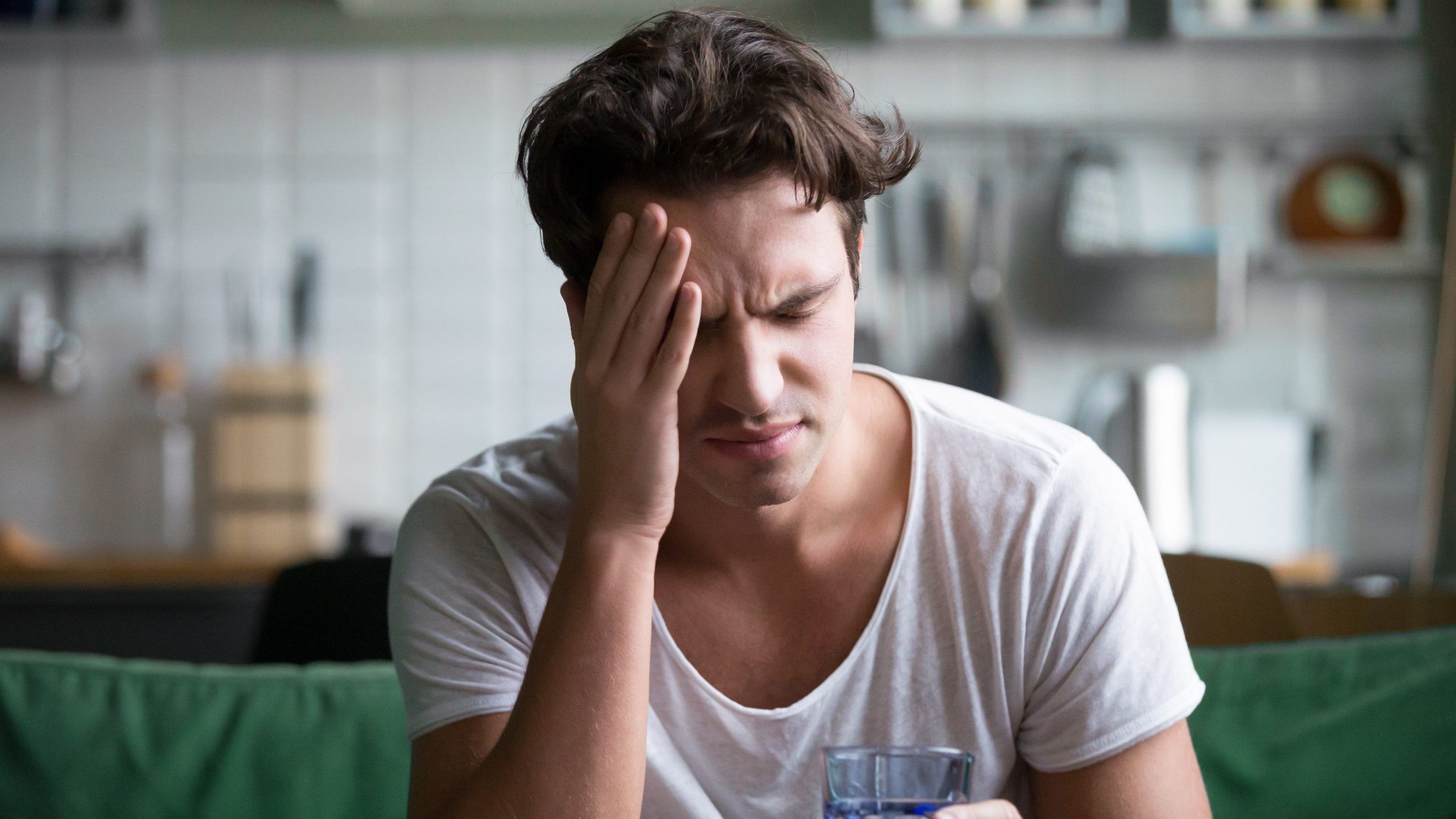 Як похмілля впливає на роботу мозку - фото 1