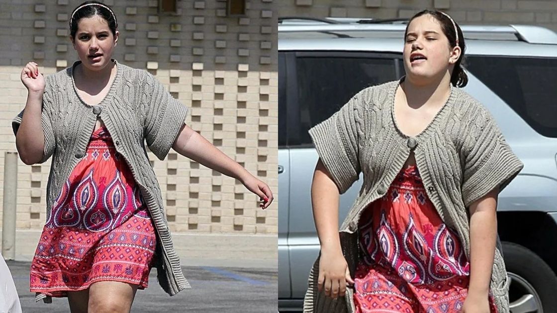 Елла Блю у дитинстві - фото 1