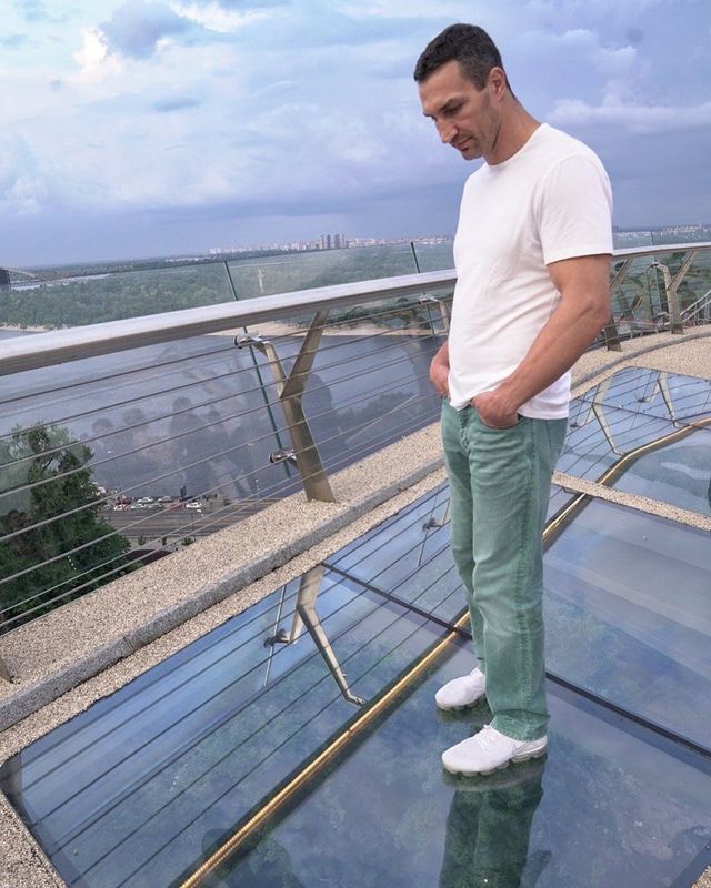 Володимир Кличко перевіряє міст - фото 355567