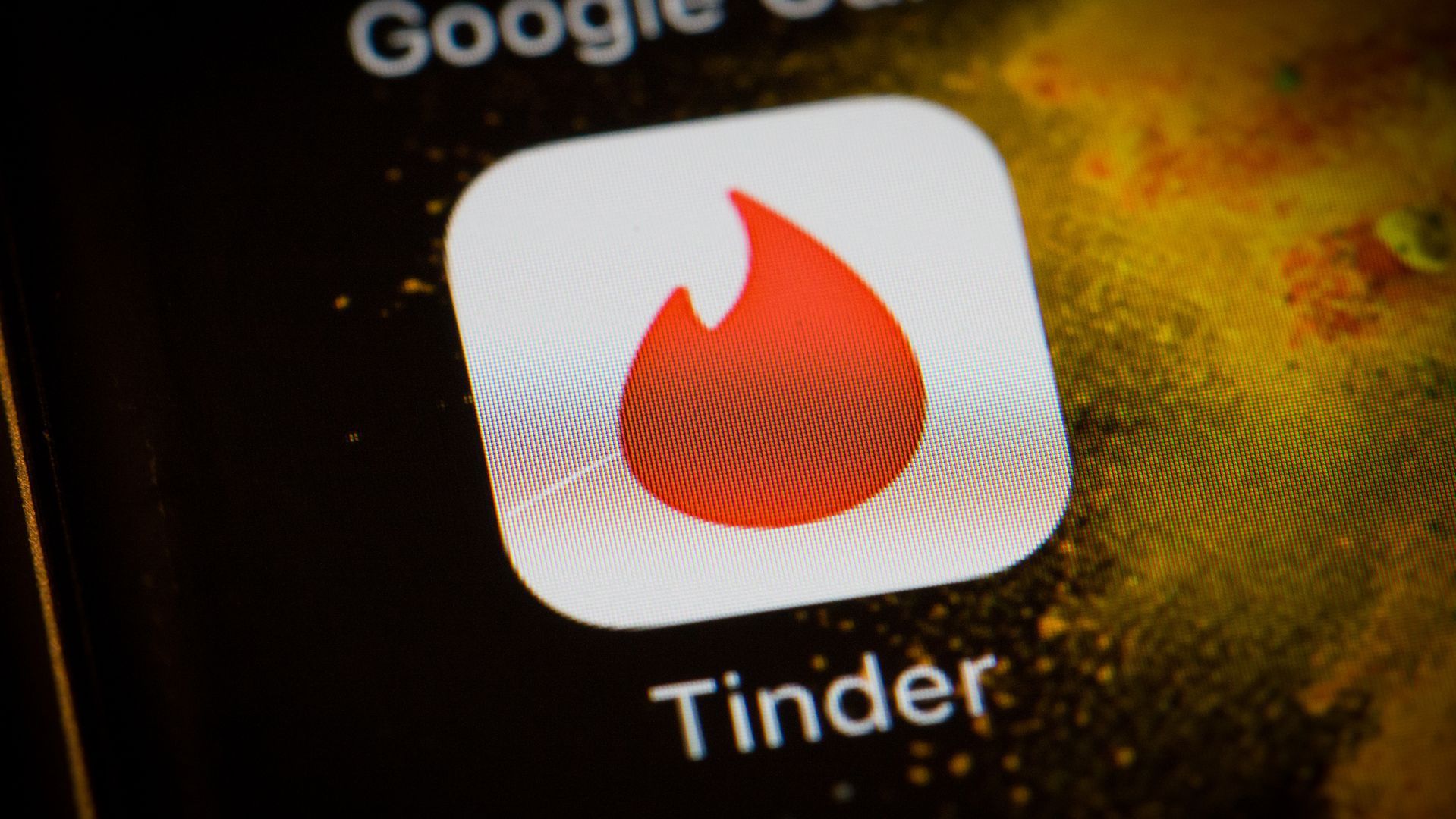 Tinder вперше зняв серіал: про що в ньому розкажуть