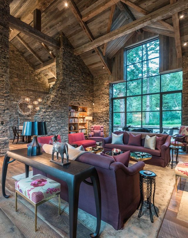 Як виглядає ідеальний дім для відпочинку на краю лісу (фото) - фото 355725