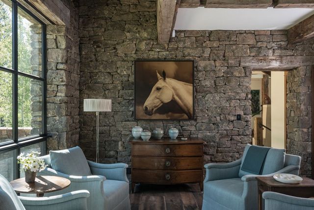 Як виглядає ідеальний дім для відпочинку на краю лісу (фото) - фото 355728