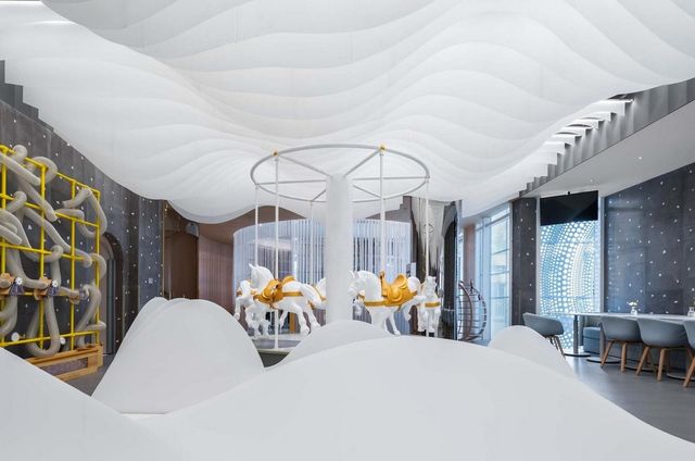 У Китаї з'явилось незвичайне дитяче кафе, яке сподобається і дорослим - фото 355995