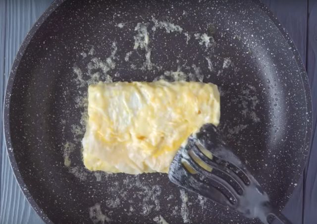 Швидкий сніданок для тих, кому набридла яєчня - фото 356372