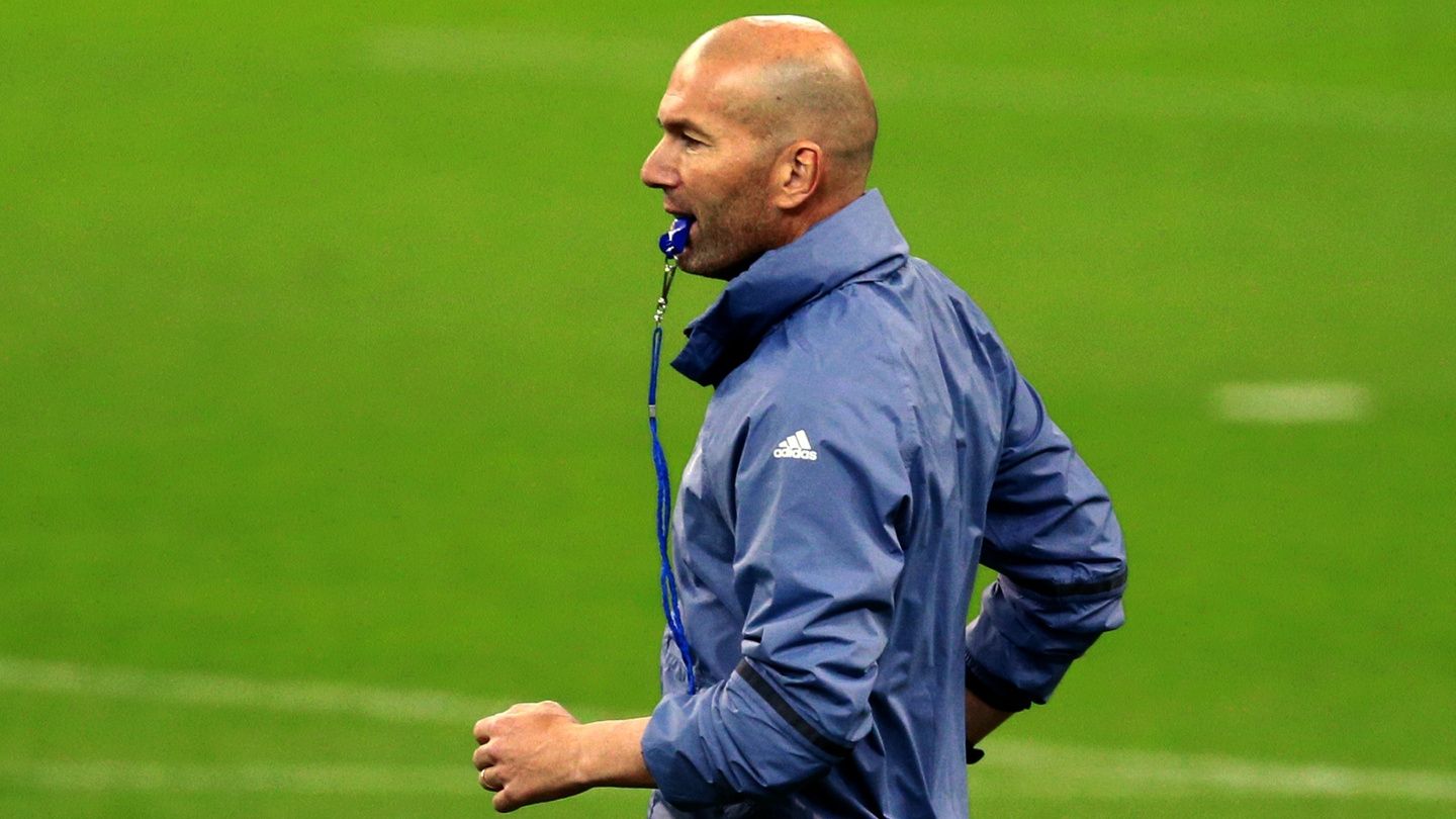 Керівництво Реала знову шукає заміну Зідану