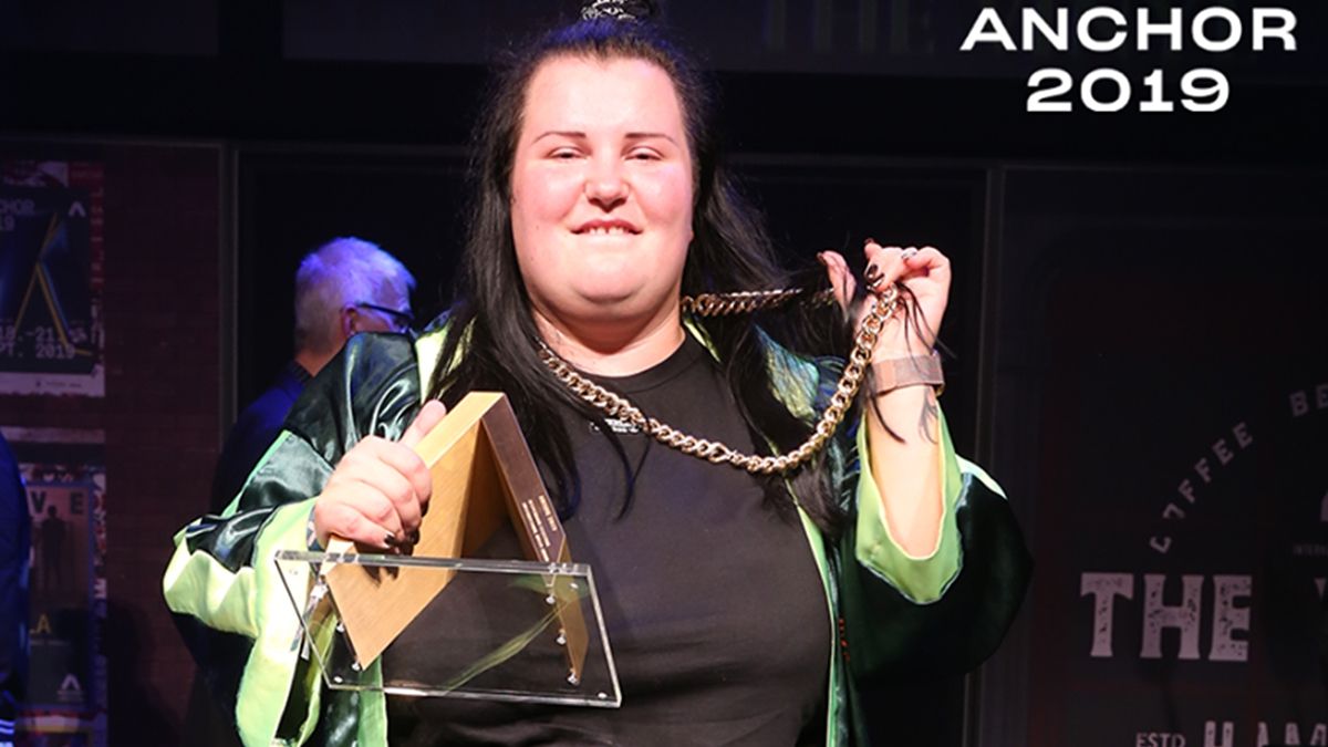 Реперка alyona alyona - фото 1