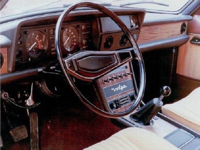 У мережі показали унікальну Волгу, яку робив Fiat - фото 356576