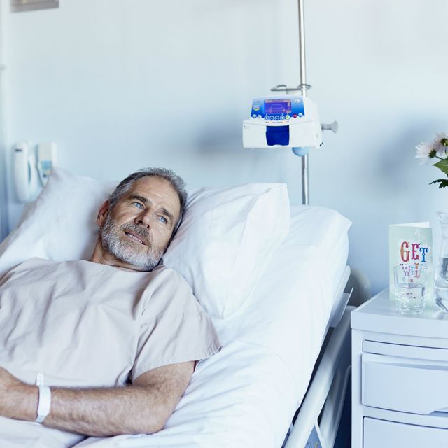 Чоловіки не хочуть почуватися вразливими - фото 356631