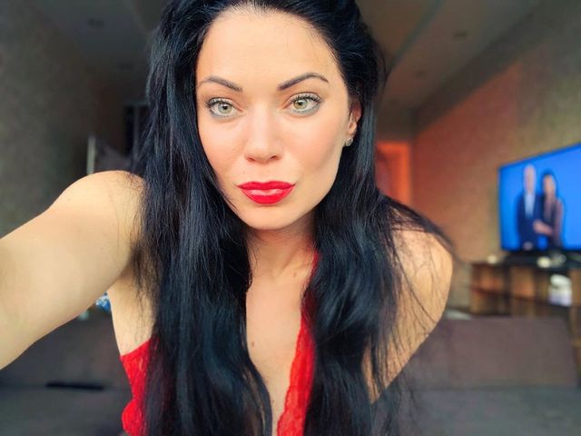 Українка перемогла на престижному фітнес-турнірі Шварценеггера: пікантні кадри красуні - фото 356685