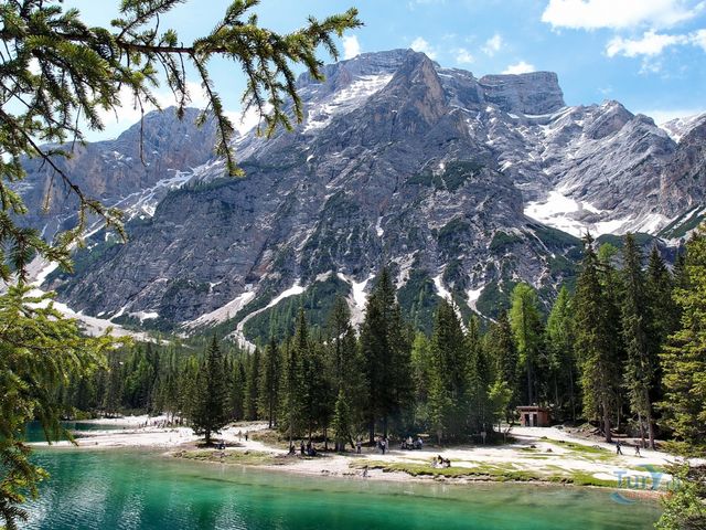 Незабутній відпочинок: чому варто поїхати у Доломітові Альпи - фото 356838