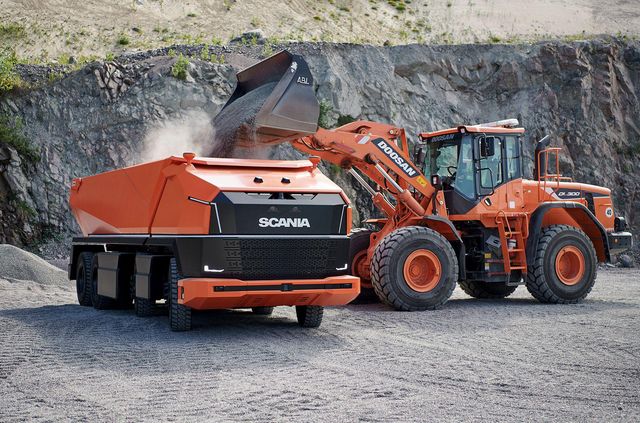 Scania показала футуристичну вантажівку з майбутнього - фото 357135