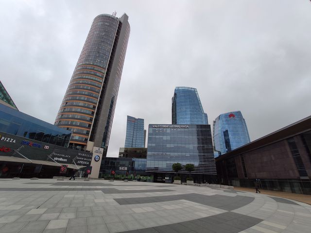 Машину вже купив? Затишний і доброзичливий Вільнюс, який треба побачити на власні очі - фото 357256