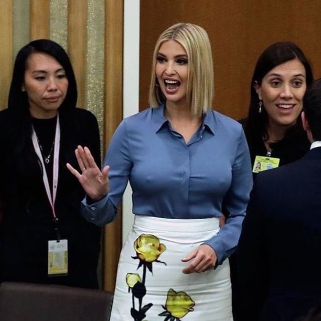 Показала груди: Іванка Трамп осоромилася в ООН - фото 357368