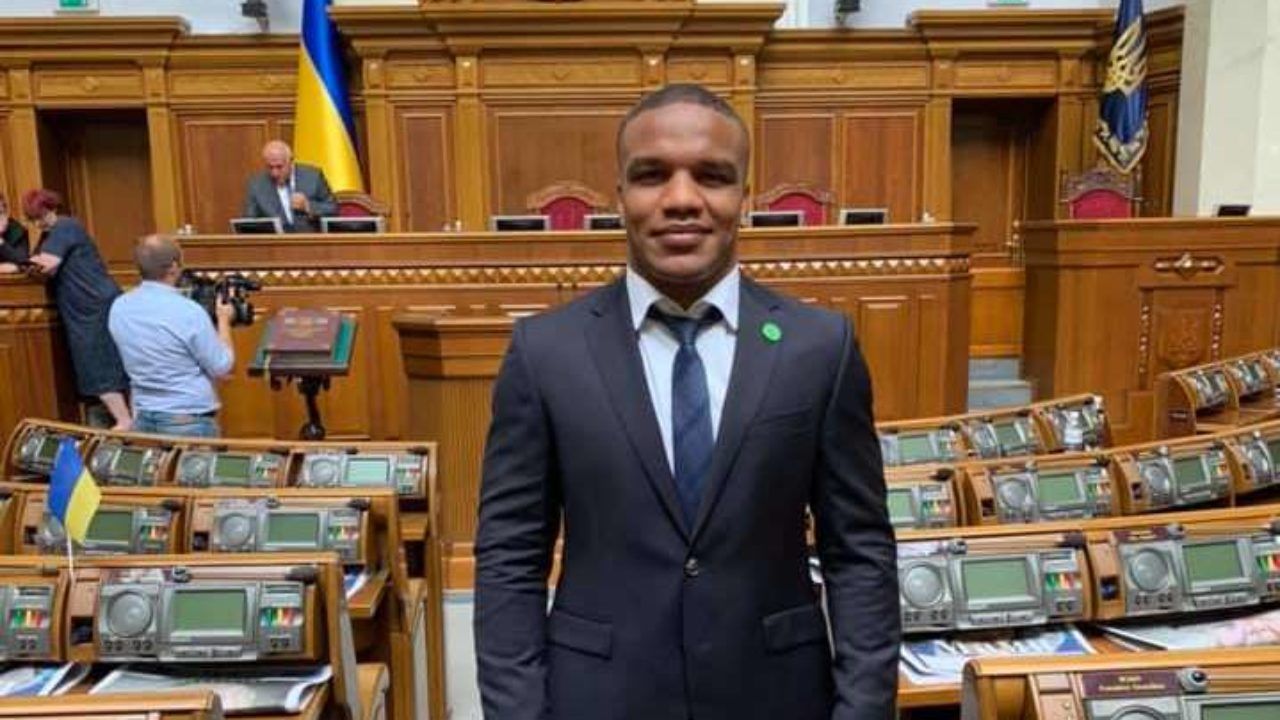 Жан Беленюк назвав умову, за якої він готовий скласти депутатський мандат