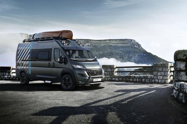 Peugeot Boxer перетворили на позашляховий будинок на колесах - фото 357501
