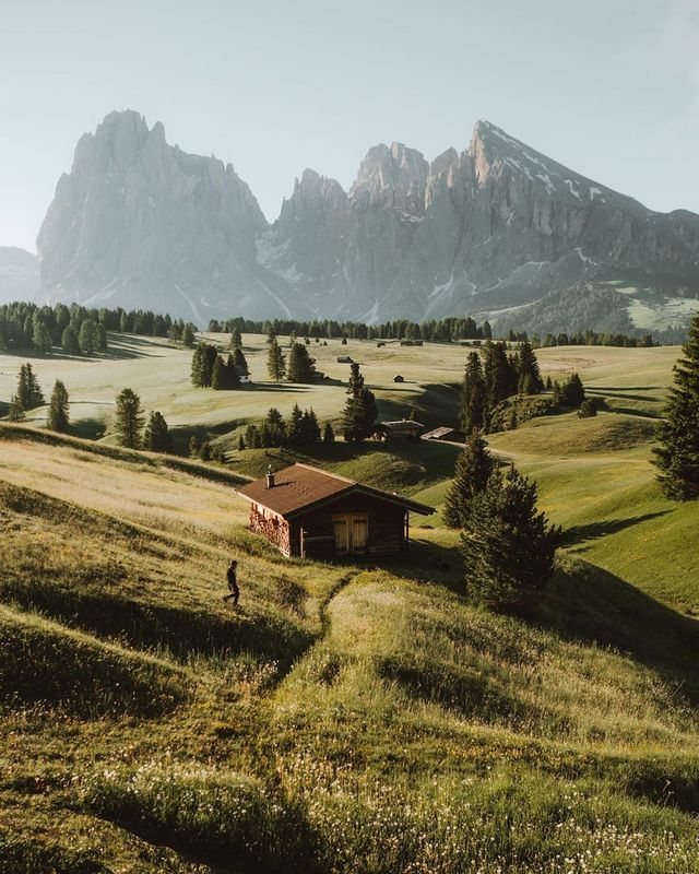 Американець побував у 45 країнах і надихає на мандри: яскраві фото - фото 357528