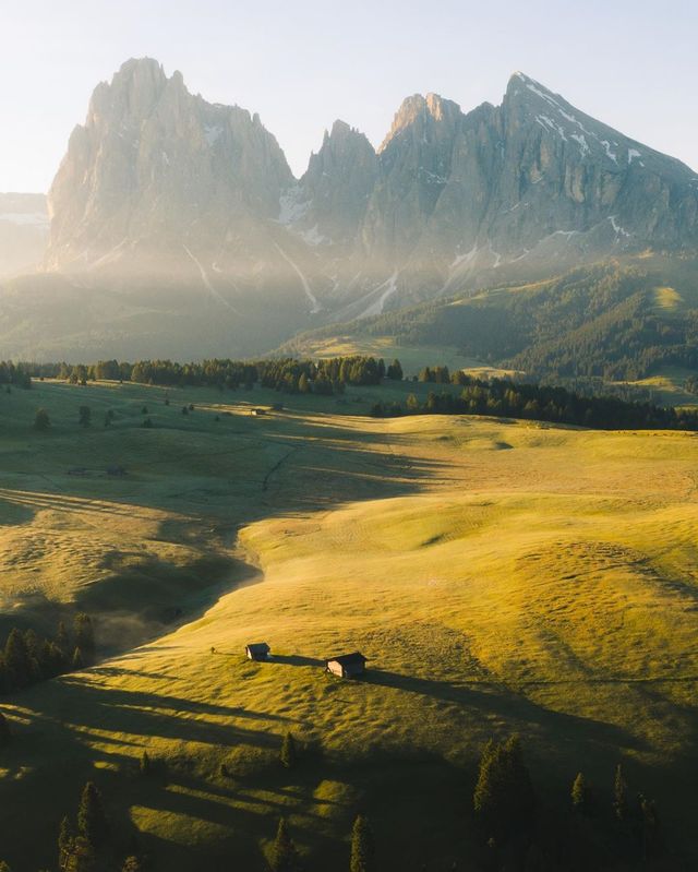 Американець побував у 45 країнах і надихає на мандри: яскраві фото - фото 357534