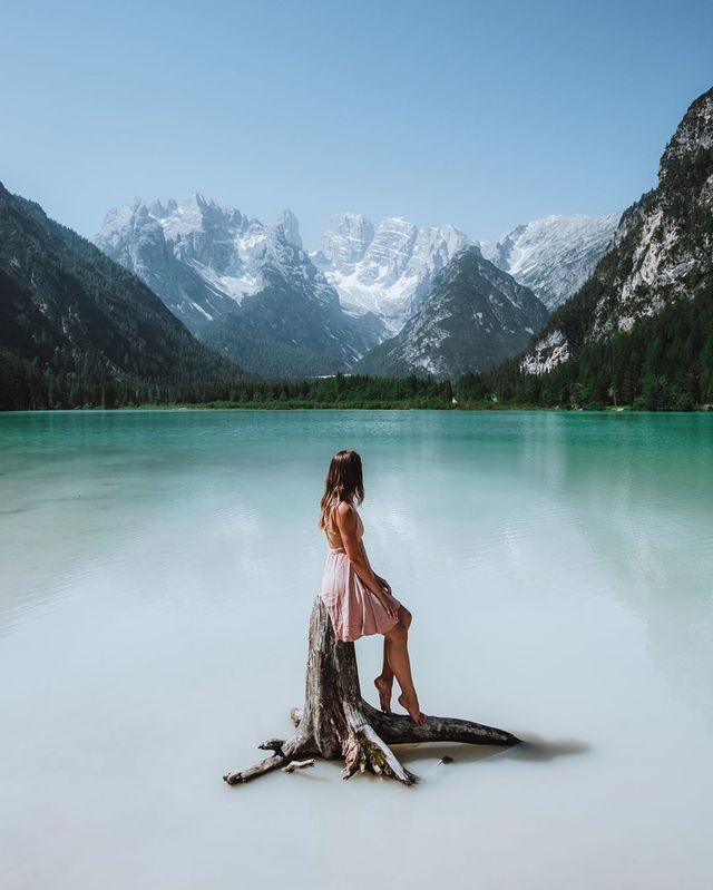 Американець побував у 45 країнах і надихає на мандри: яскраві фото - фото 357538