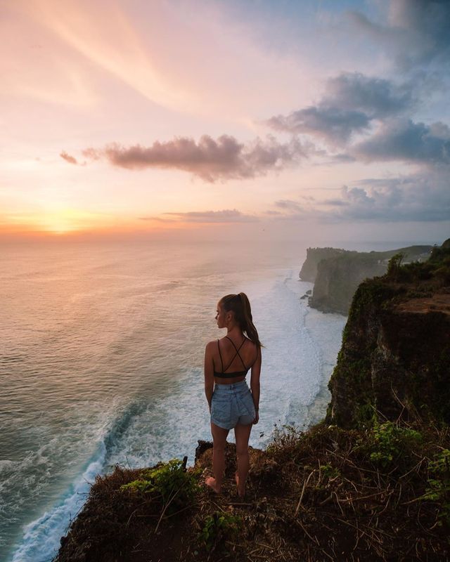 Американець побував у 45 країнах і надихає на мандри: яскраві фото - фото 357539