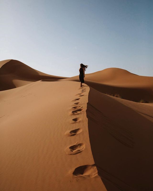 Американець побував у 45 країнах і надихає на мандри: яскраві фото - фото 357540