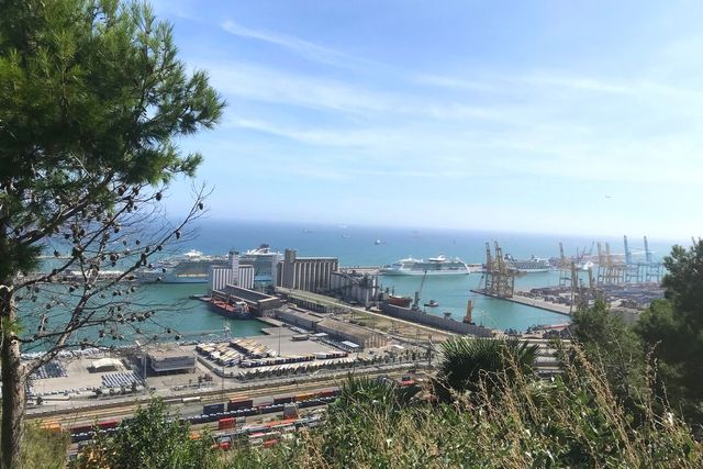 Спекотна Барселона: 7 найкращих локацій, про які не знають звичайні туристи - фото 357953