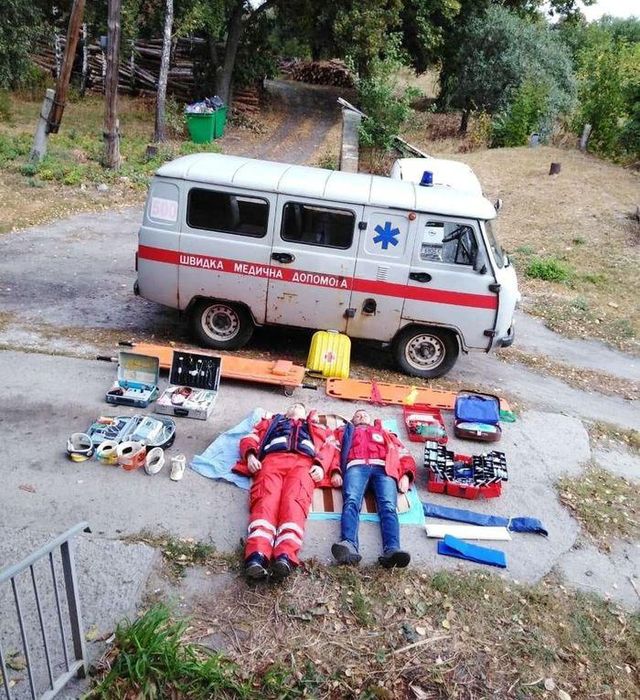 Українські рятувальники взяли участь у популярному флешмобі - фото 357961