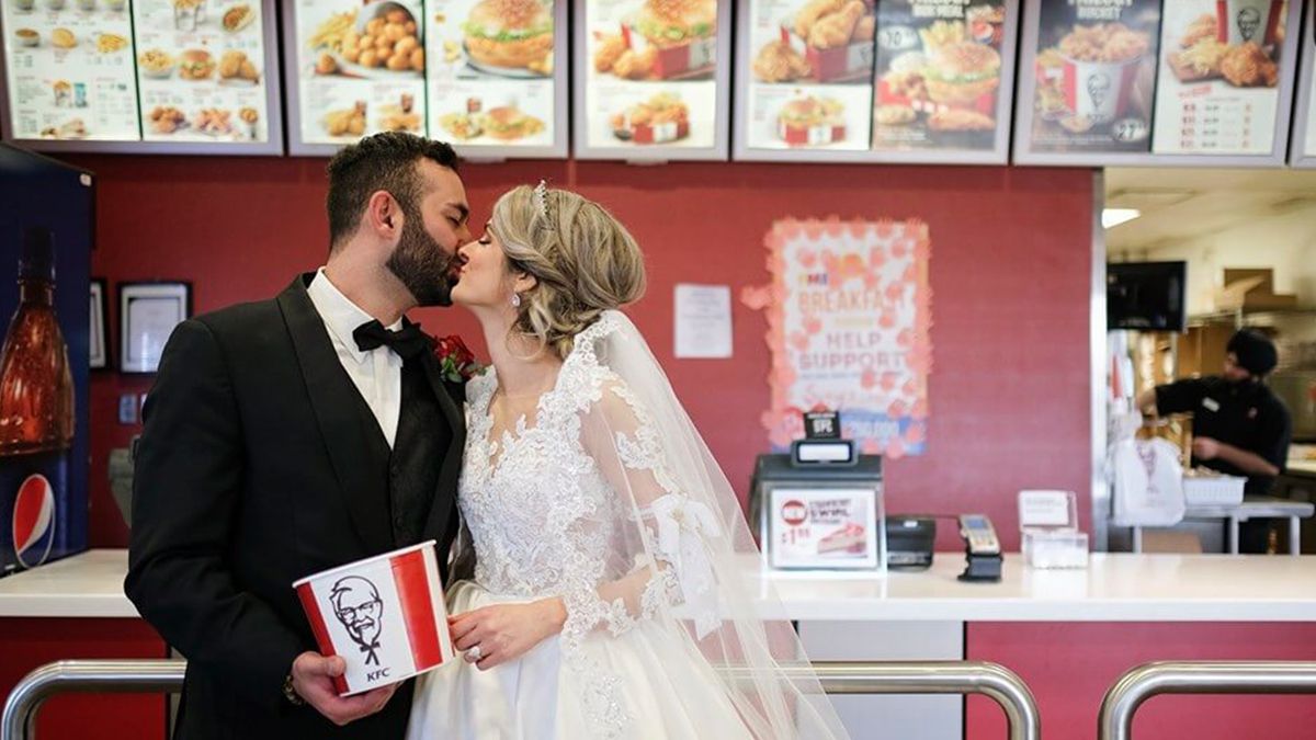 Мережа KFC запустила сервіс по організації весіль