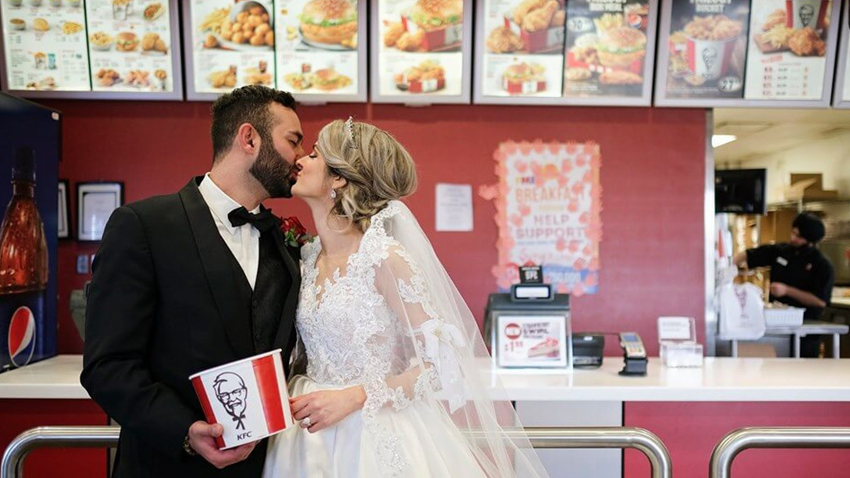 Весілля у KFC - фото 1