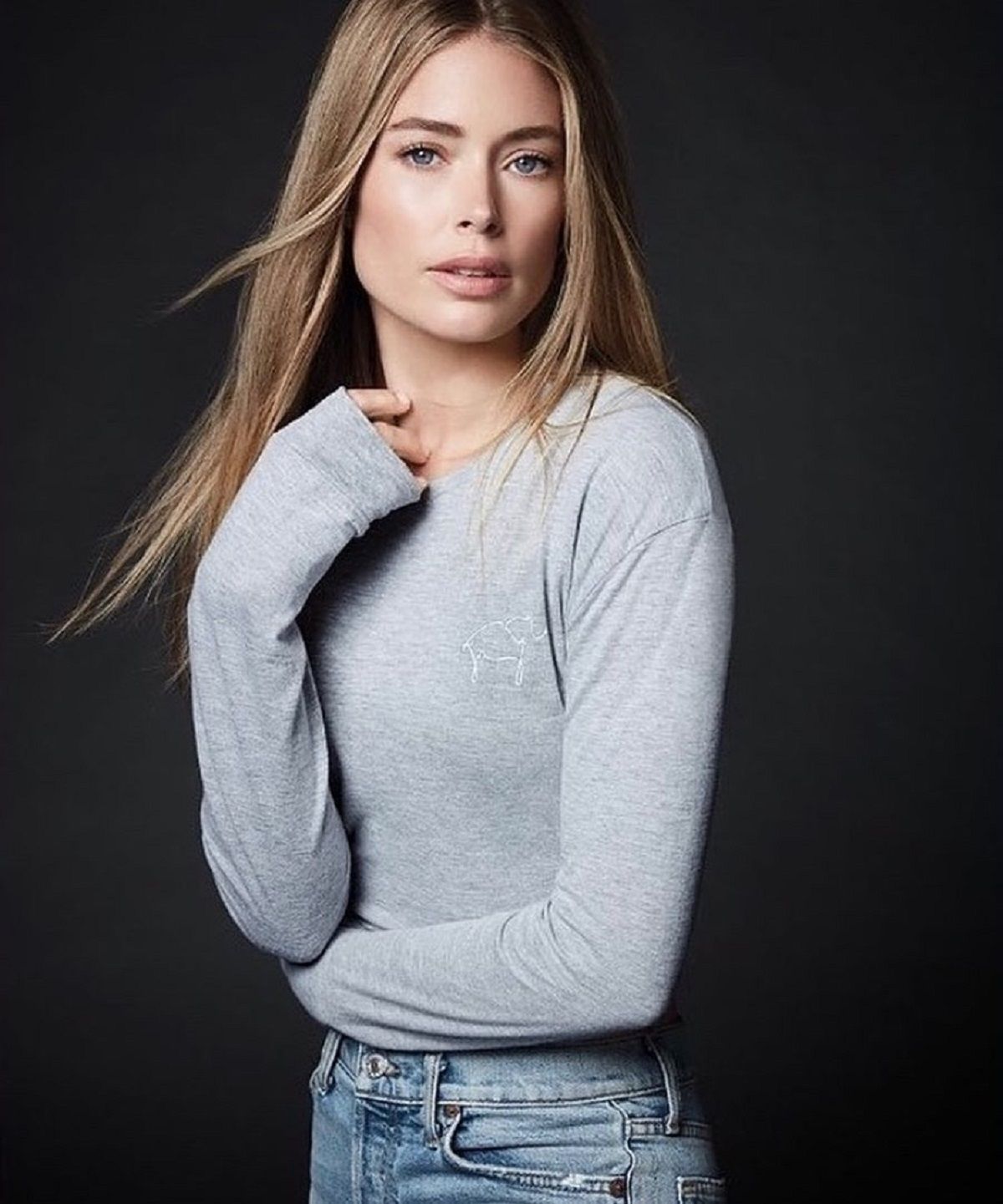 Даутцен Крус роздяглась в Instagram - фото 1