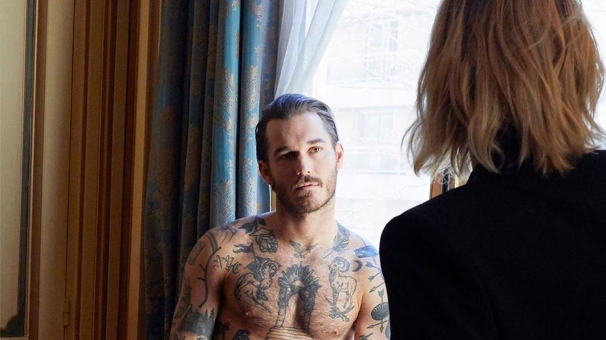 Модний дім Saint Laurent випустить ексклюзивну колекцію презервативів (18+) - фото 1