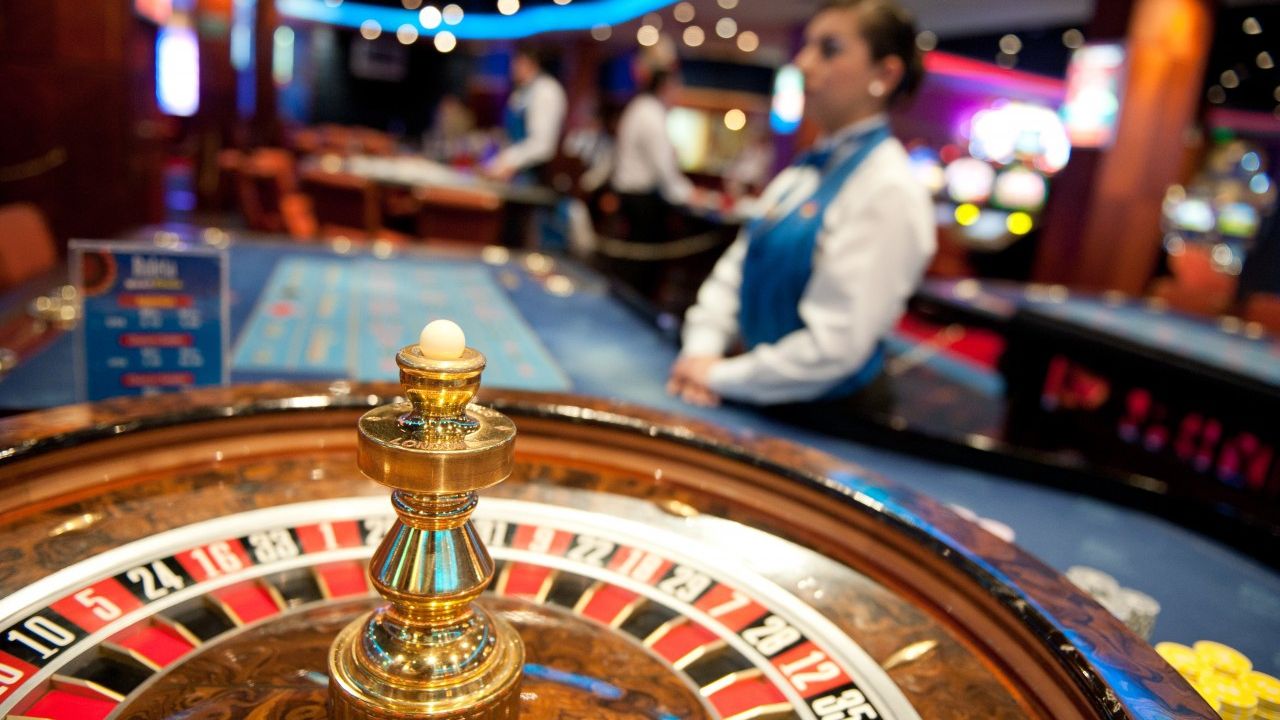 Казино - фото 1