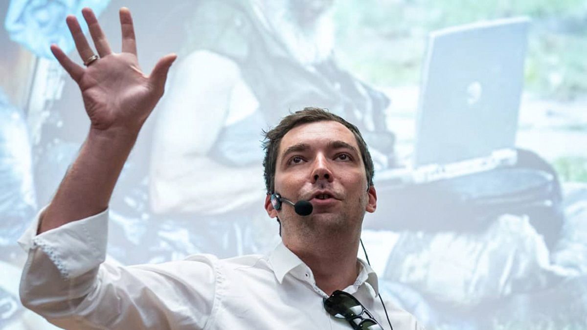 Радник Зеленського зізнався, що хотів би зайнятися сексом з роботом