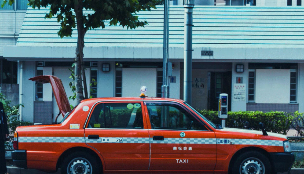 Яскраві таксі Японії - фото 1