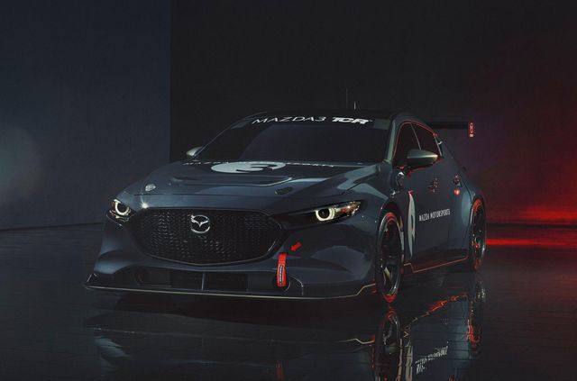 Mazda3 перетворили на дуже крутий спорткар - фото 359115