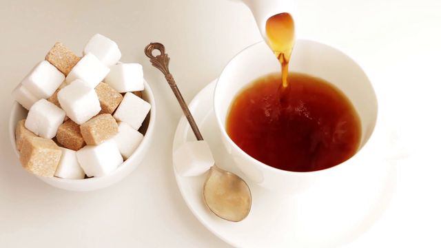 Позбудьтесь звички додавати цукор до чаю - фото 359379