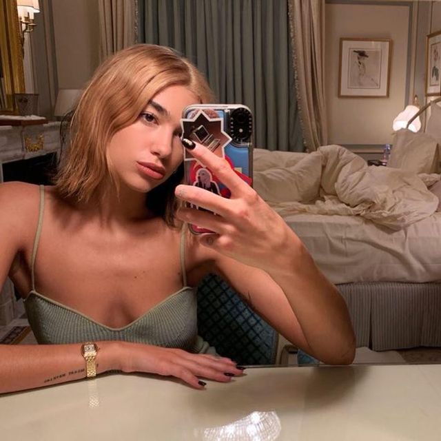 Дуа Ліпа вразила кардинальною зміною іміджу - фото 359515