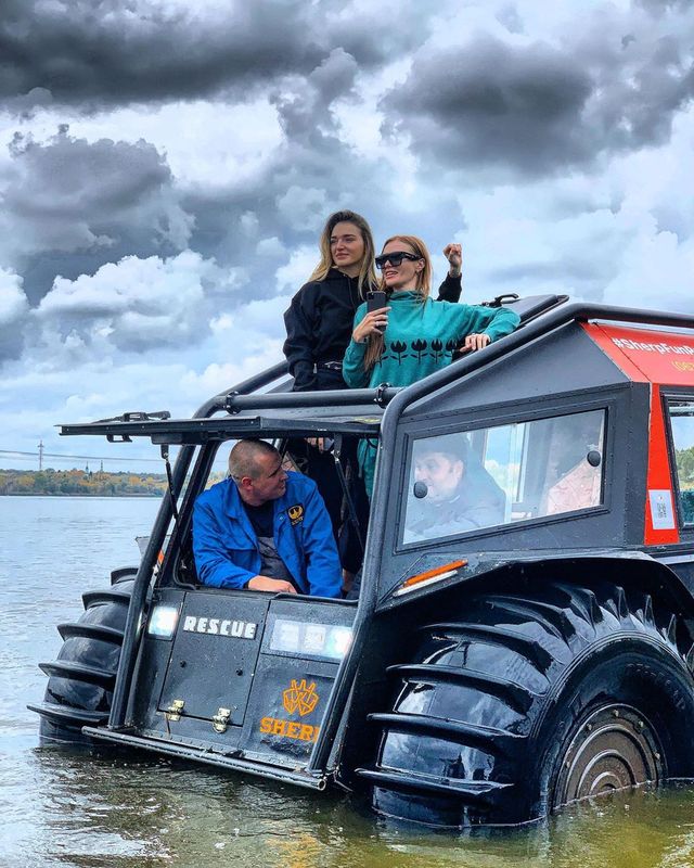 Слава Камінська показала шанувальникам фотозвіт з Чорнобиля - фото 359895