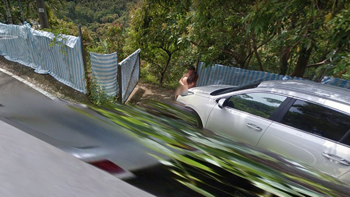 На Google Maps знайшли голу пару посеред вулиці: фотофакт (18+) - фото 1