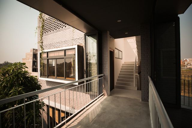 У В'єтнамі створили ідеальний дім, де кожен з сім'ї живе окремо - фото 360474