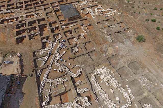 В Ізраїлі розкопали 'Нью-Йорк бронзового століття' - фото 360648