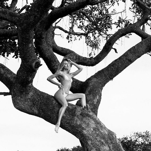 Ангел Victoria's Secret показала спекотну фігуру у новій зйомці - фото 360684