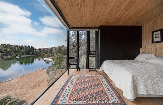 Як виглядає ідеальний дім біля озера в Чилі: фото - фото 360755