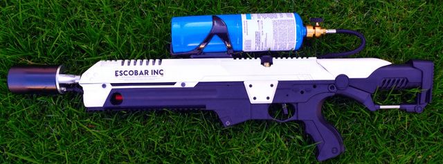 Ілона Маска звинуватив у плагіаті брат колумбійського наркобарона - фото 360886