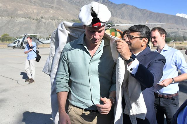 Кейт Міддлтон повторила образ принцеси Діани у Пакистані: фотопорівняння - фото 361940