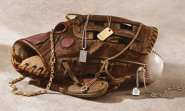 Tiffany & Co випустила першу чоловічу колекцію: у ній не лише прикраси - фото 362163