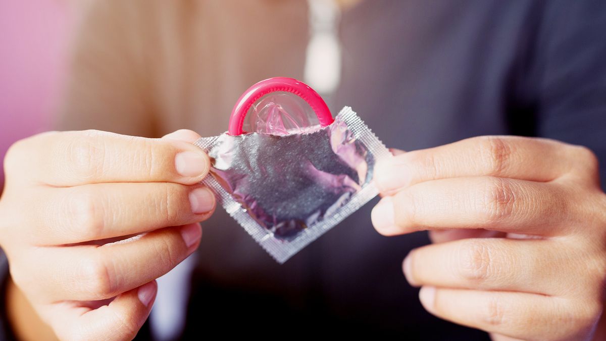 Науковці хочуть, аби контрацептиви були доступними для всіх - фото 1